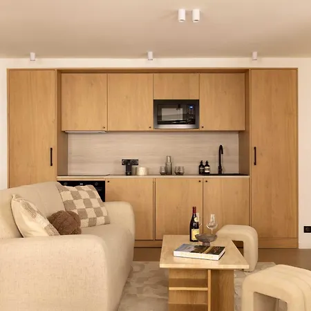 Elegant Flat - 3br-8p- Canal Saint-martin Appartamento